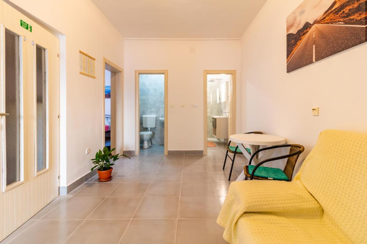 Apartments Mihael Сплит Екстериор снимка