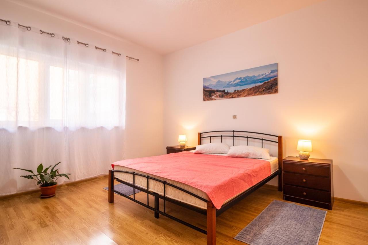 Apartments Mihael Сплит Екстериор снимка