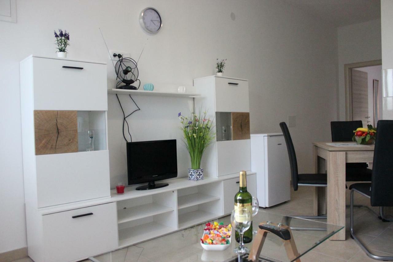 Apartments Mihael Сплит Екстериор снимка