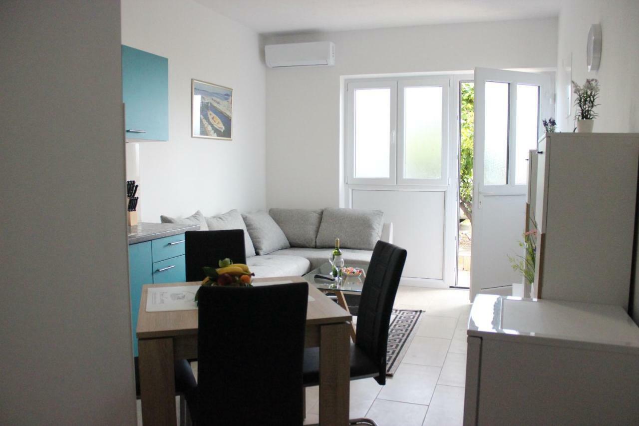Apartments Mihael Сплит Екстериор снимка